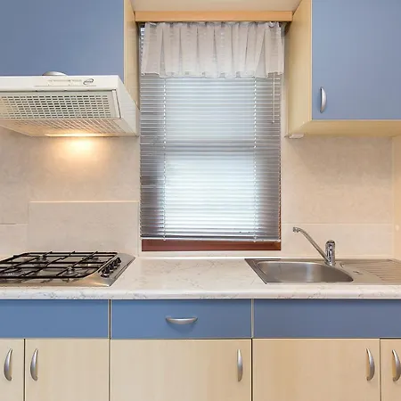 The Camp By Maggiore Village de vacances