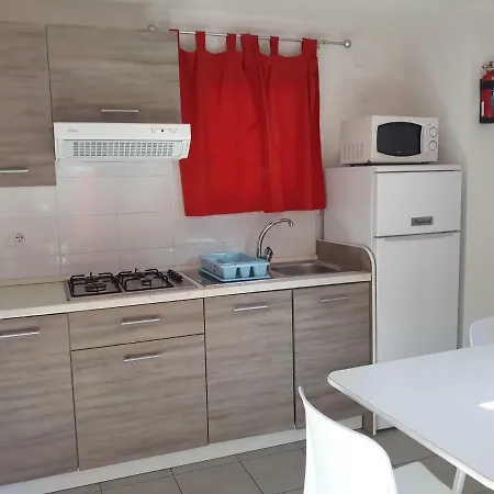 The Camp By Maggiore Village de vacances